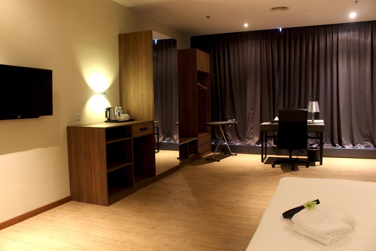 Imperial Regency Suites & Kuala Lumpur Buitenkant foto
